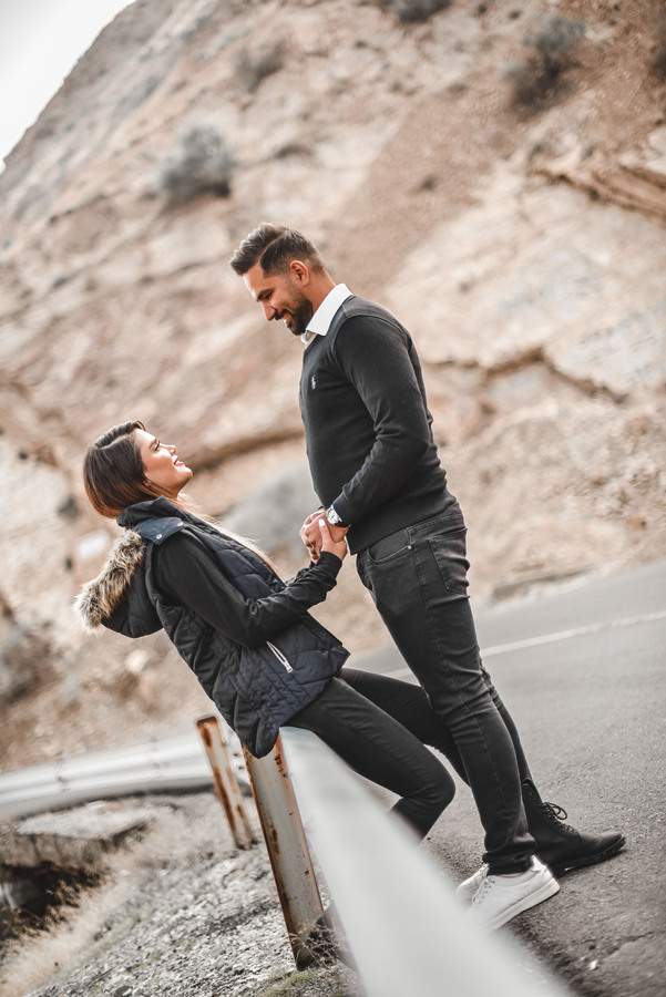 ژست عکس طبیعت / فضای باز