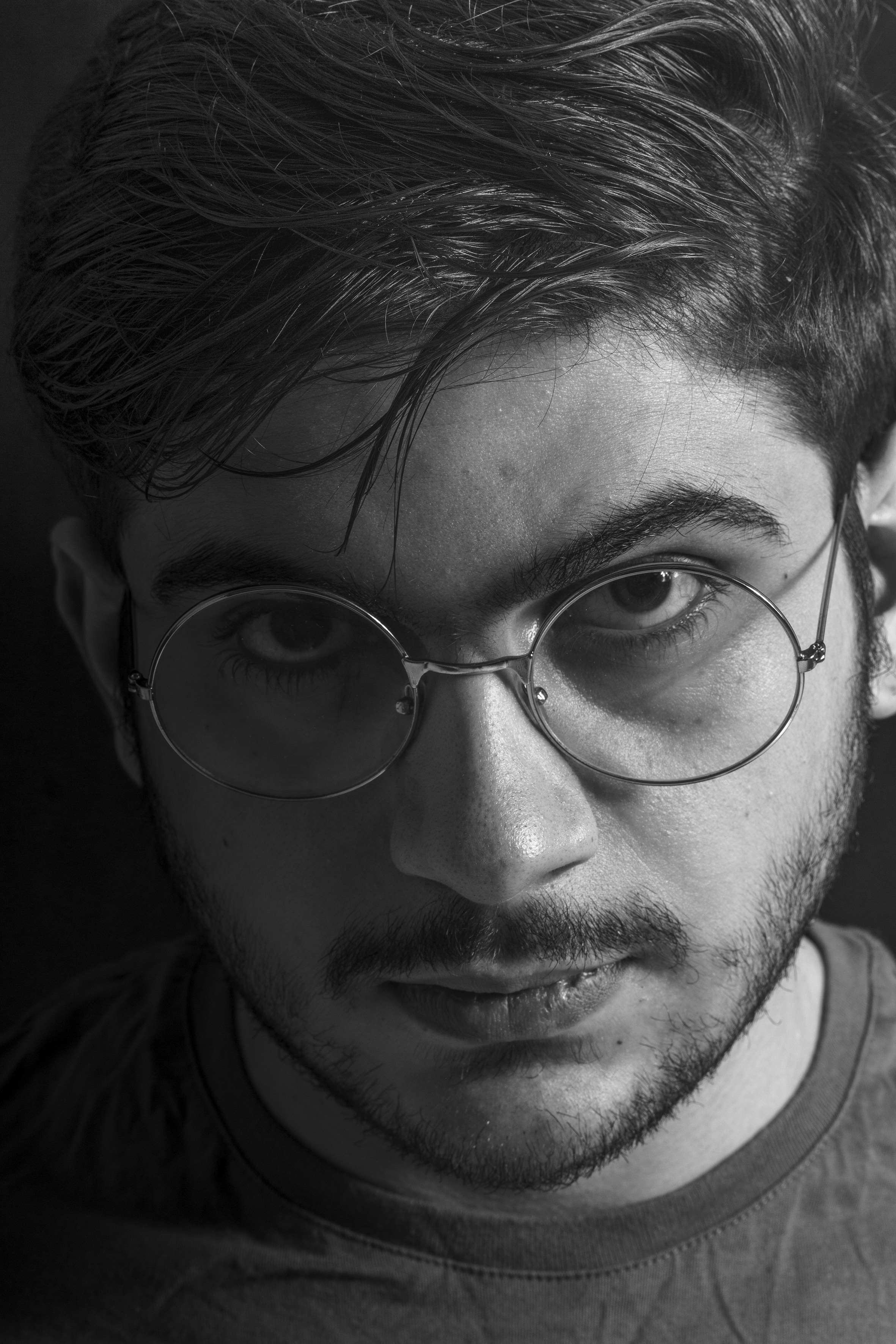 ژست عکس مردانه / پسرانه