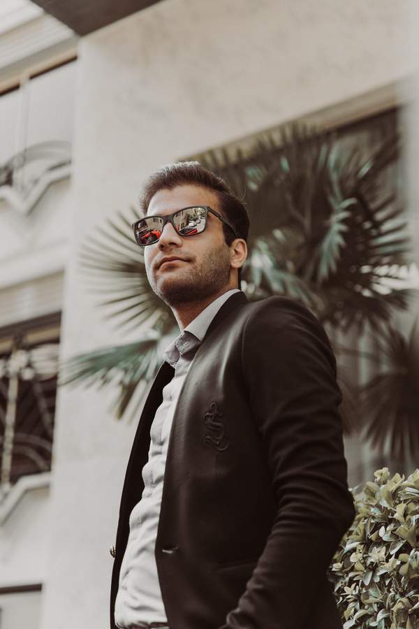 نمونه کار چهره - پروفایل
