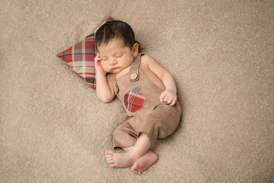 نمونه کار نوزاد