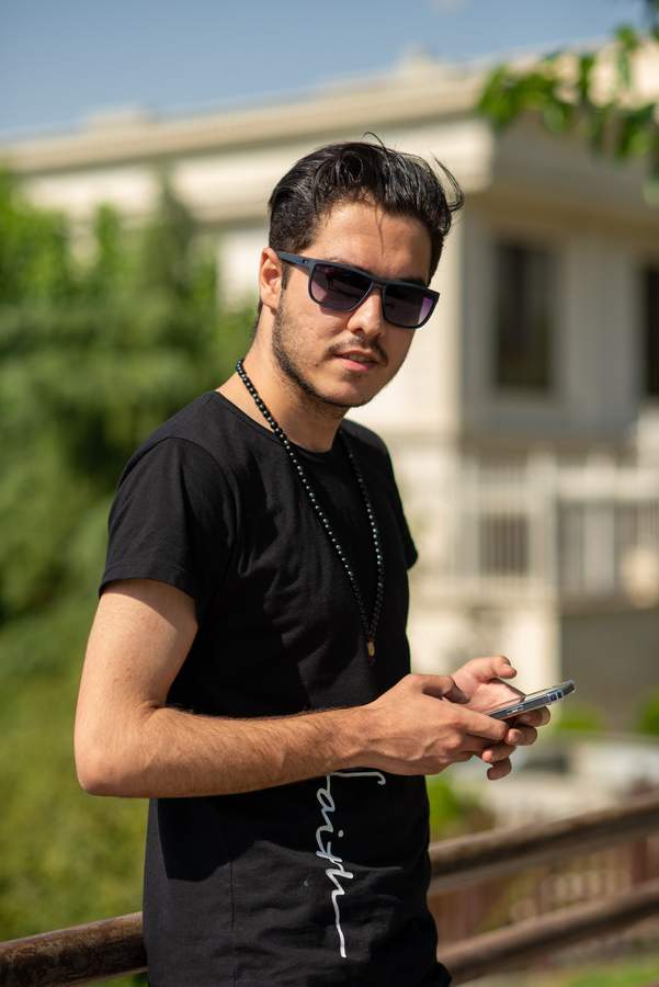 نمونه کار چهره - پروفایل