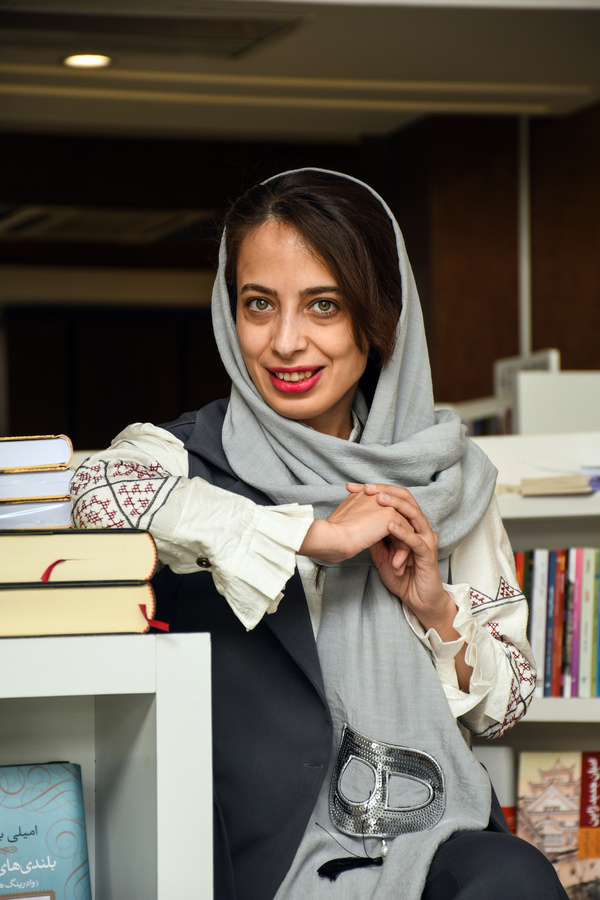 نمونه کار چهره - پروفایل