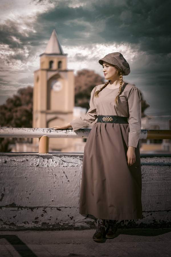 نمونه کار چهره - پروفایل