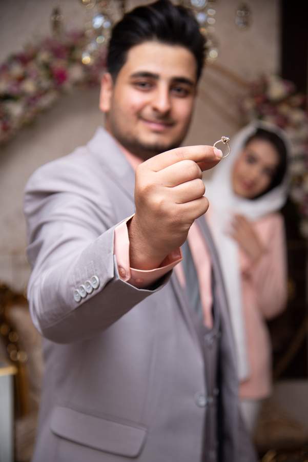 نمونه کار عقد، عروسی و فرمالیته