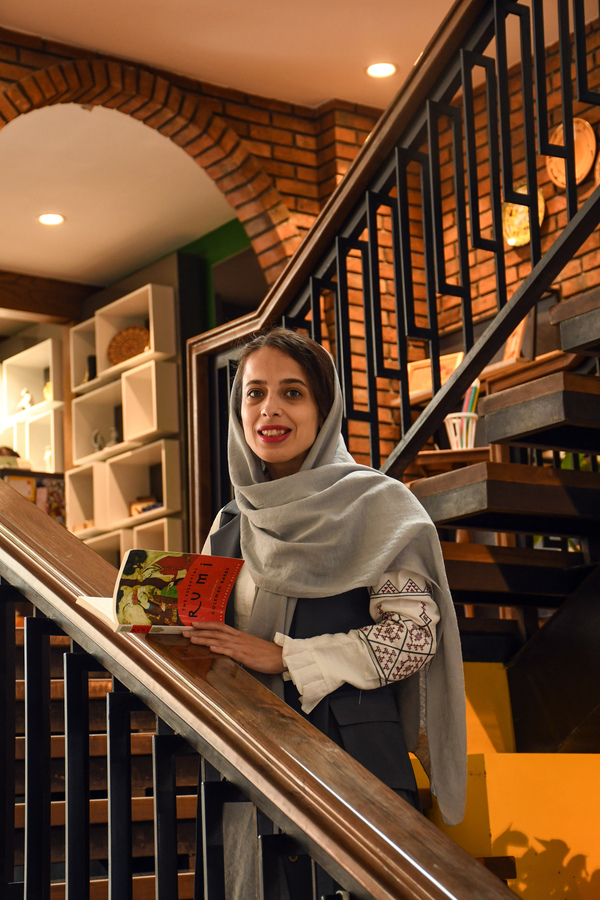 نمونه کار چهره - پروفایل