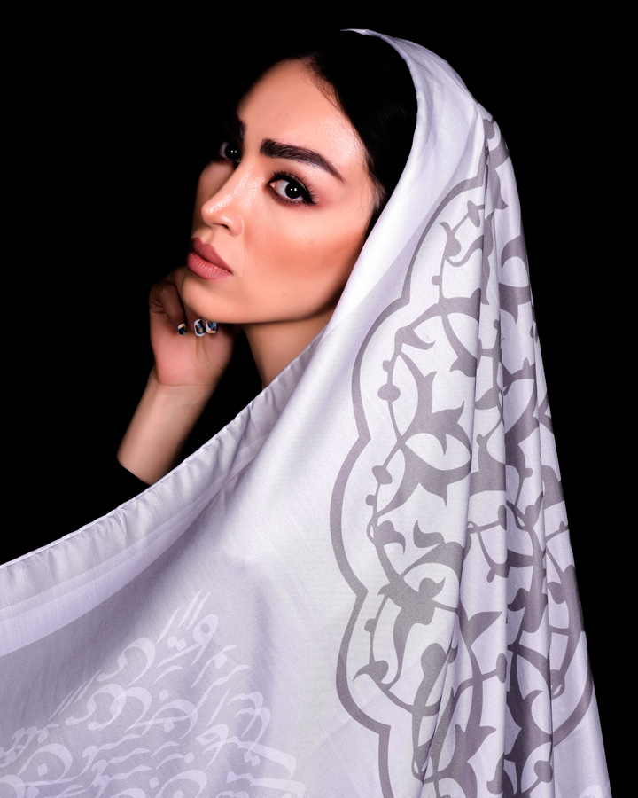 نمونه کار صنعتی و زمینه سفید