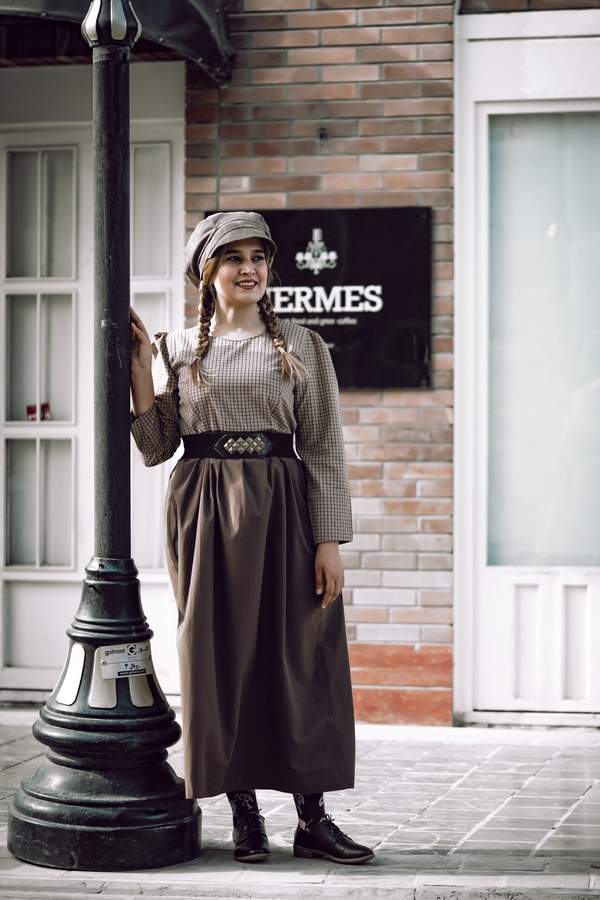 نمونه کار چهره - پروفایل