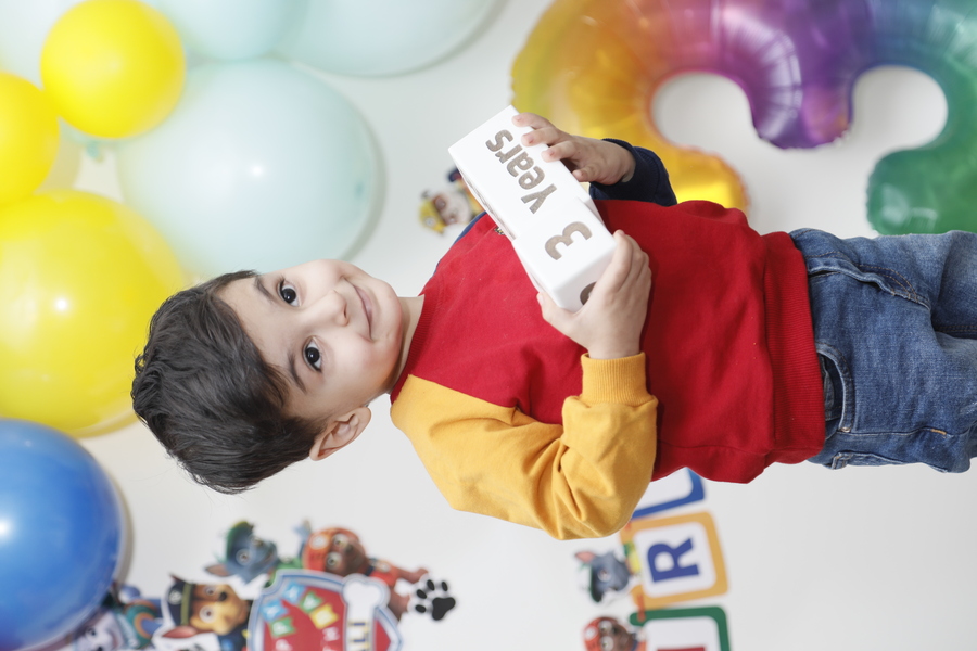 نمونه کار تولد - مهمانی - دورهمی