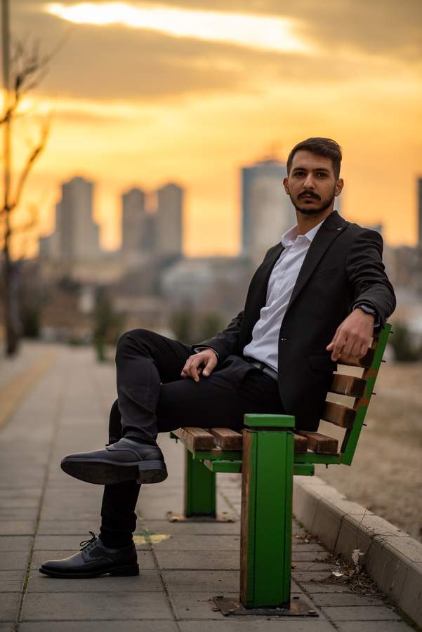 نمونه کار چهره - پروفایل