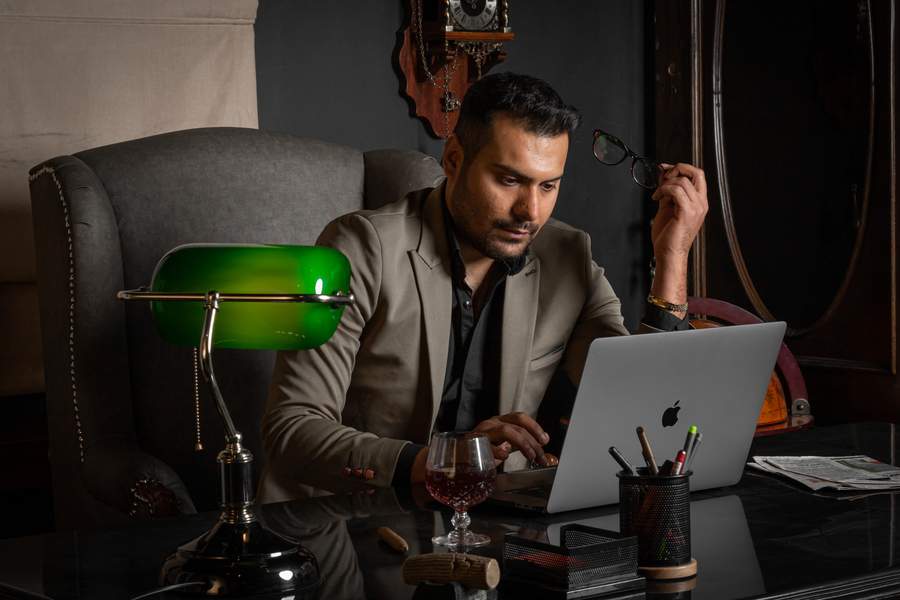 نمونه کار چهره - پروفایل