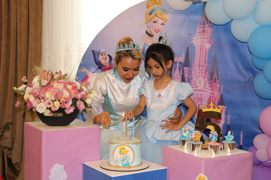 نمونه کار تولد - مهمانی - دورهمی