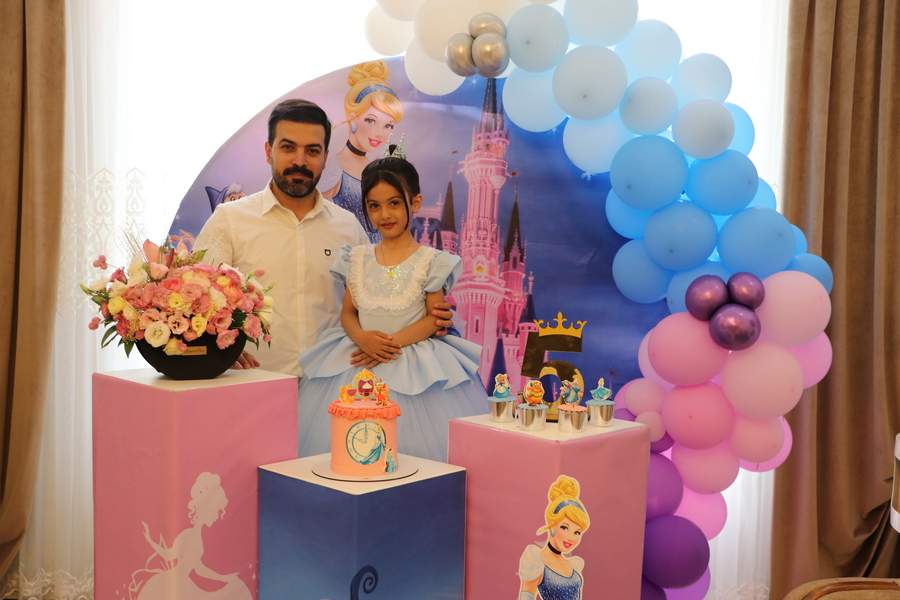 نمونه کار تولد - مهمانی - دورهمی