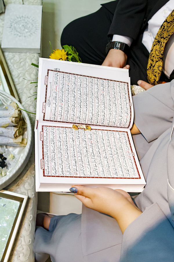 نمونه کار عقد، عروسی و فرمالیته