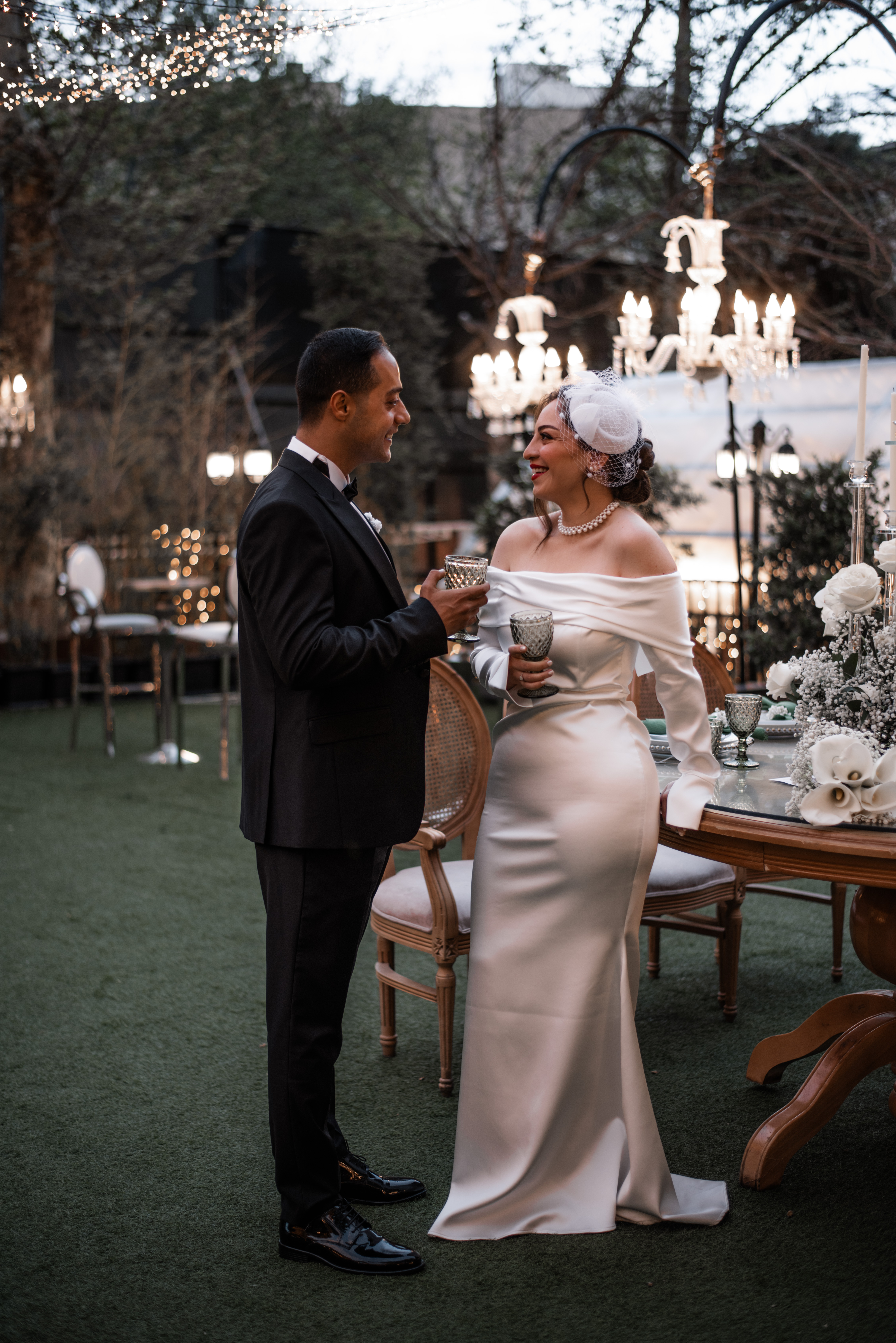 ژست عکس عروس و داماد