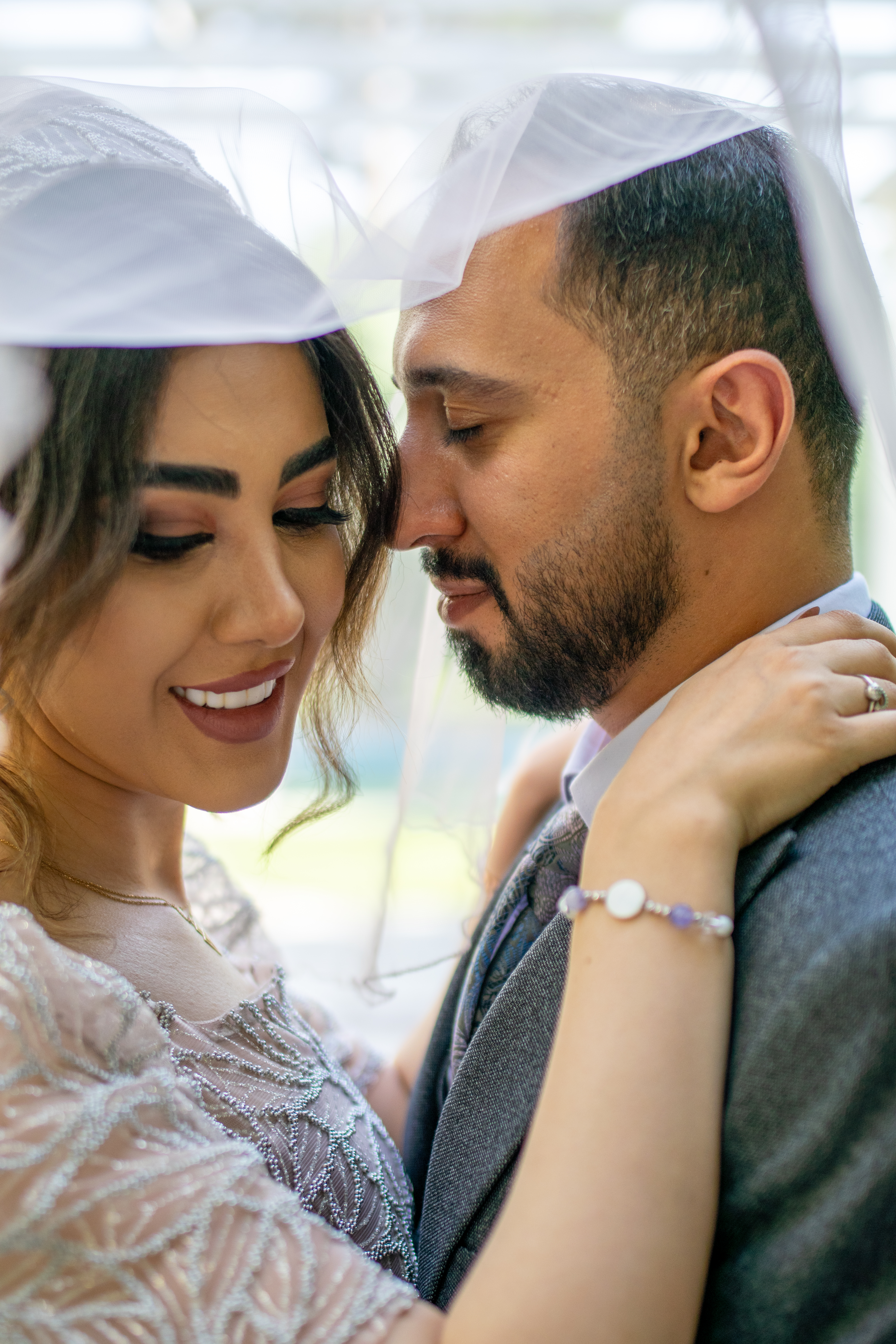 ژست عکس عروس و داماد