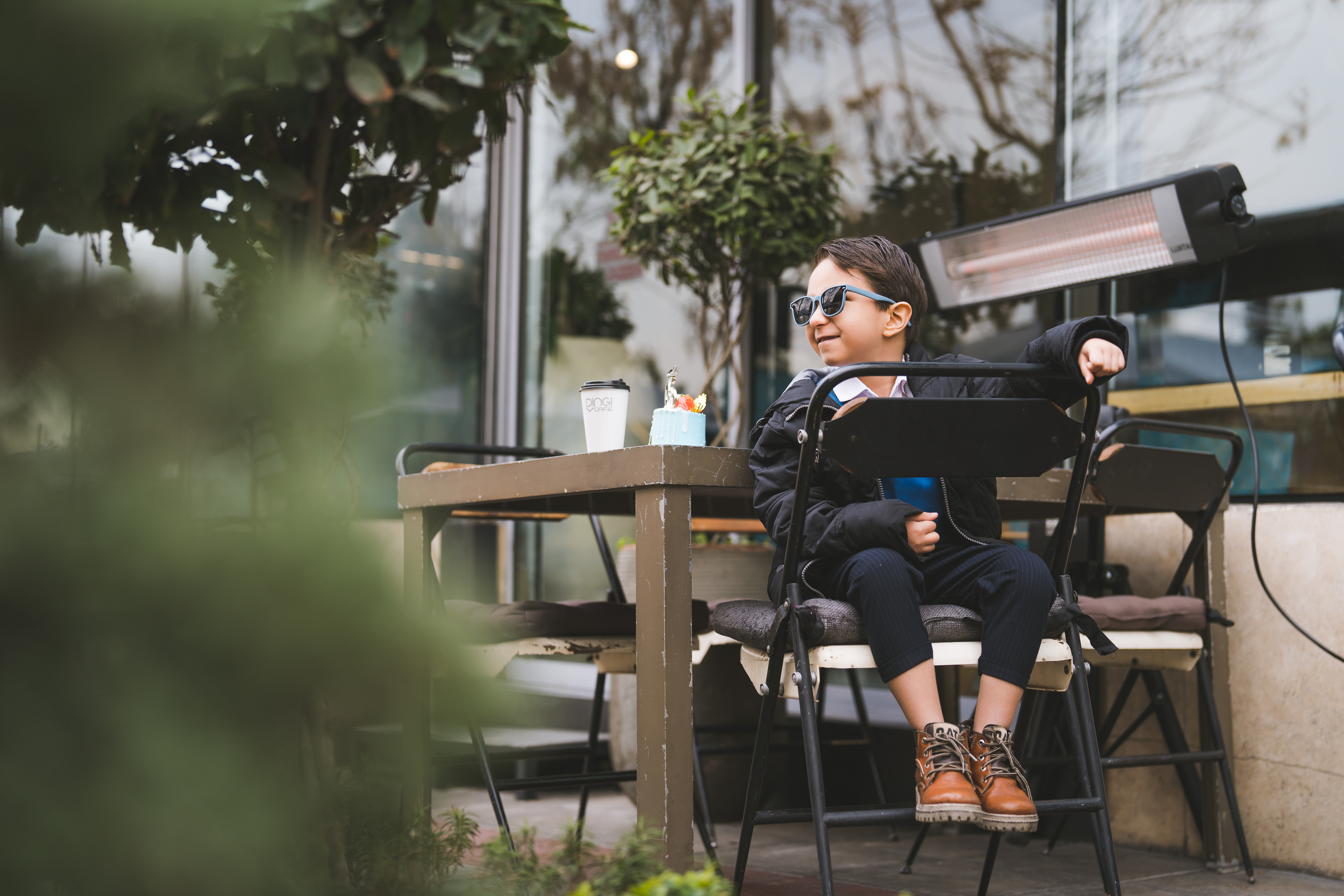 ژست عکس کودک