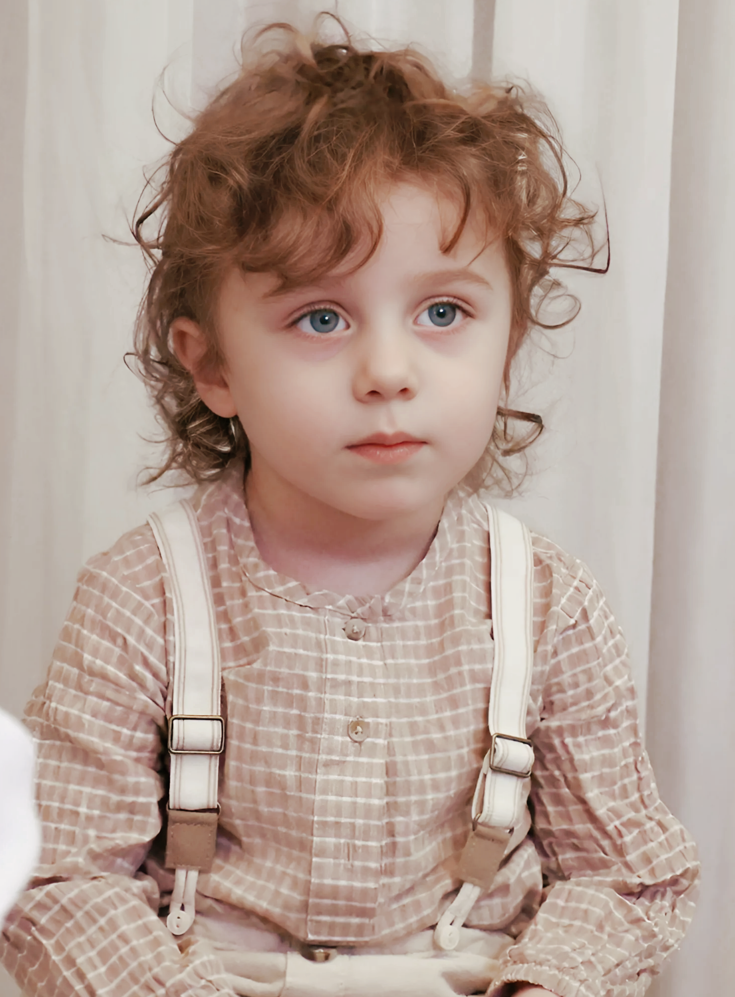 ژست عکس کودک