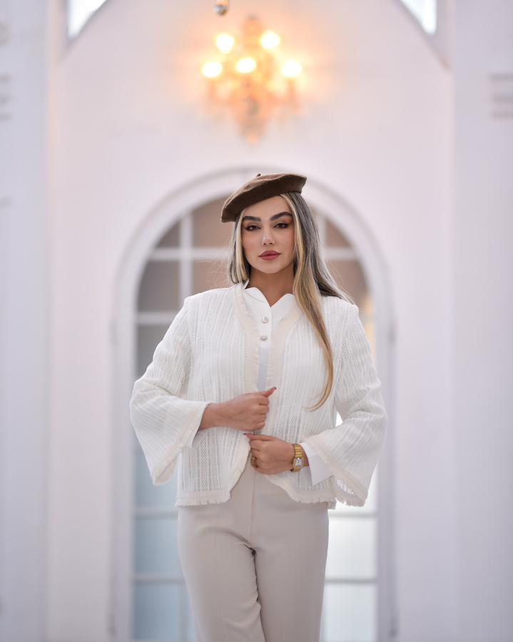 ژست عکس دخترانه / زنانه