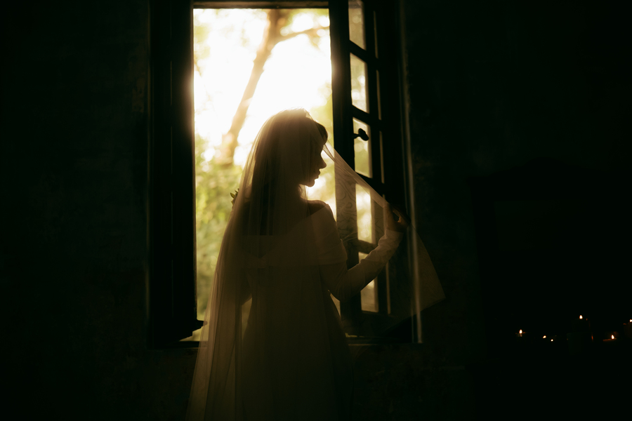 ژست عکاسی ایستاده. ایده عکس عروس و دامادو ایستادهو دو نفره 