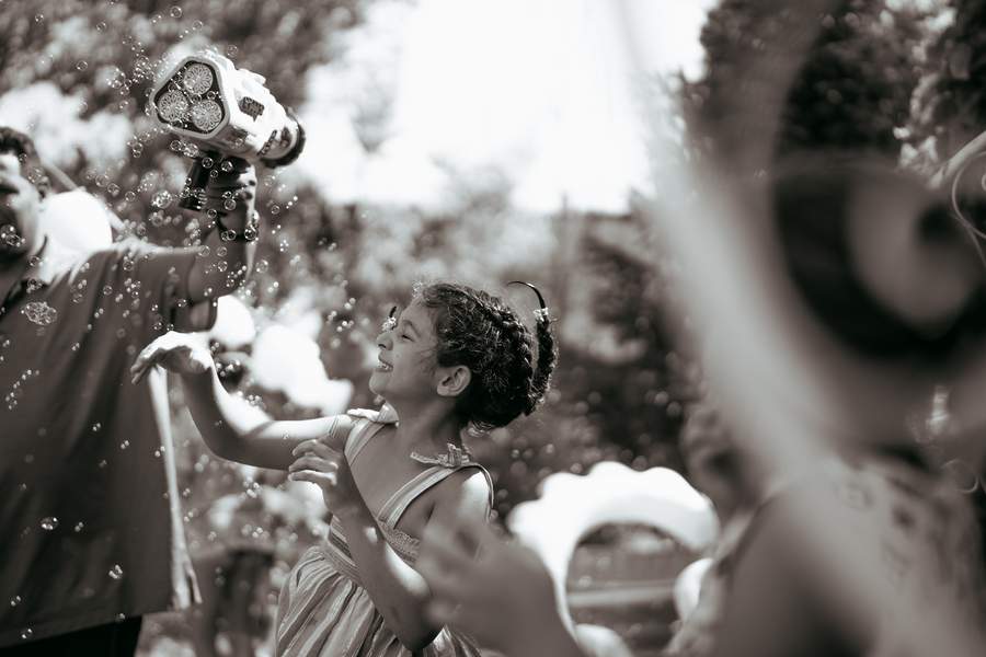 ژست عکاسی دخترانه / زنانه. ایده عکس دخترانه / زنانهو عکس تولدو طبیعت / فضای باز 