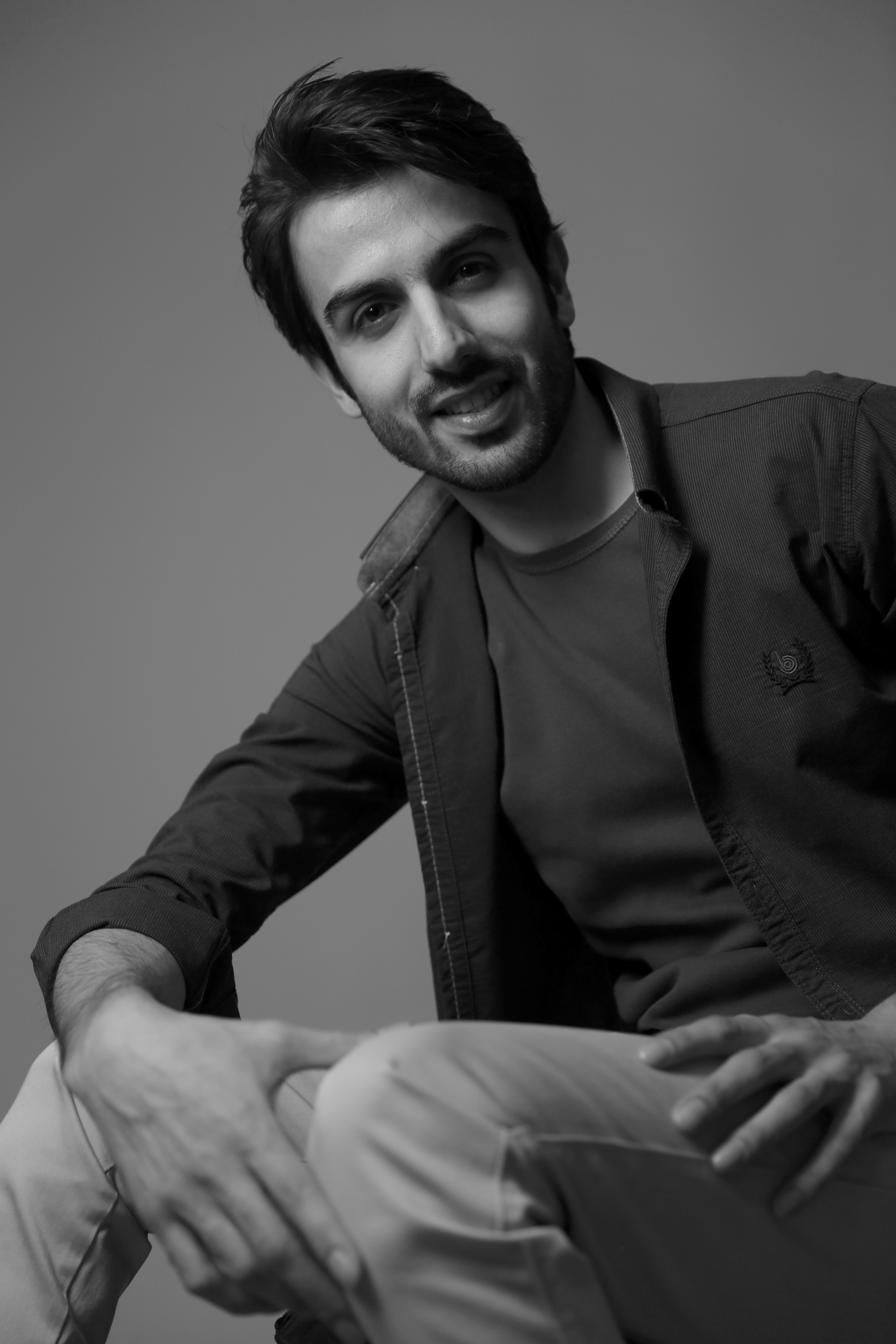 ژست عکس مردانه / پسرانه