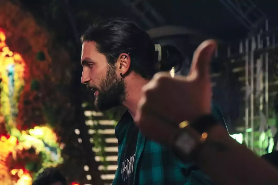 نمونه کار از صدف ركنى