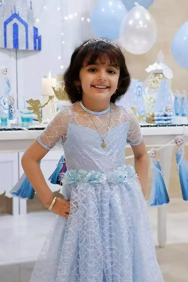 نمونه کار از ریحانه فخاریان