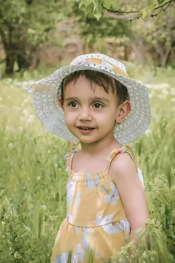 نمونه کار از ریحانه فخاریان