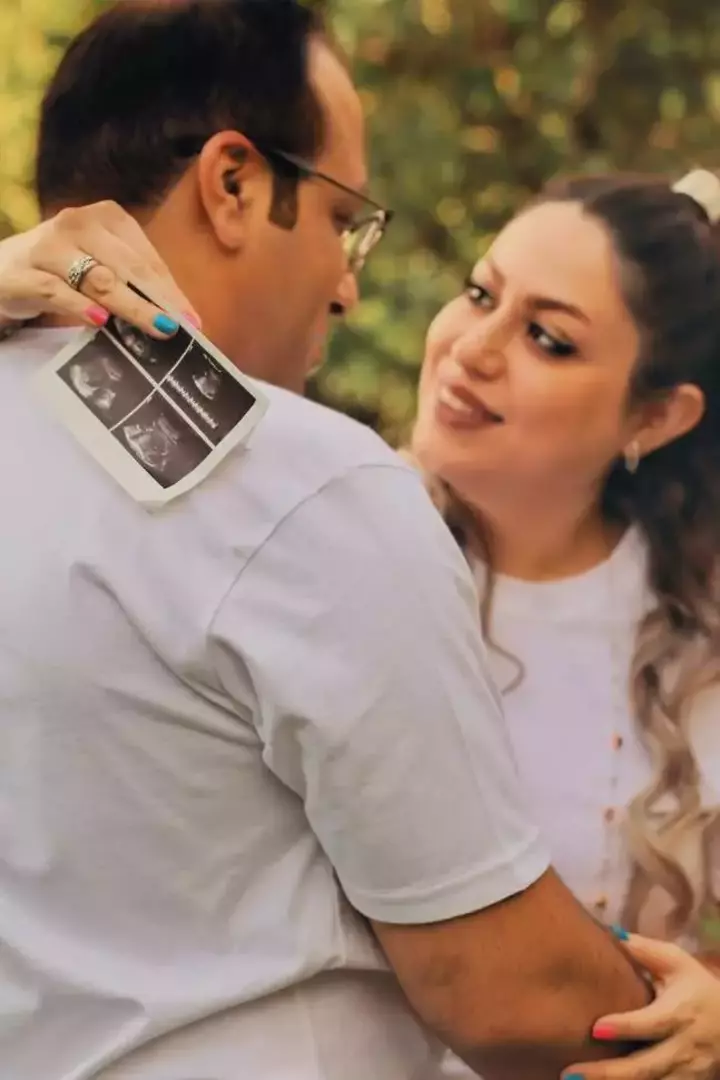 عکاسی بارداری از زهرا, علیقلی