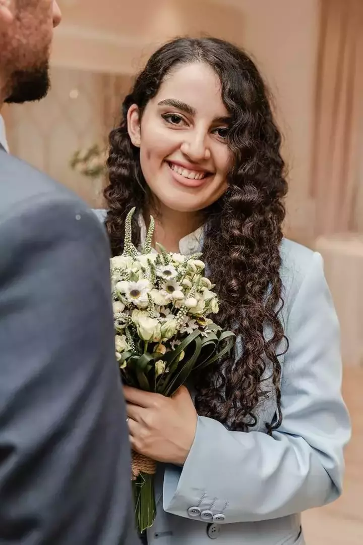 نمونه کار از محدثه پرمون