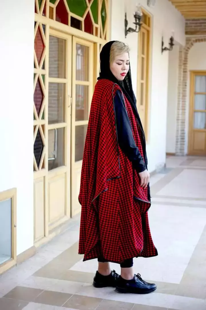 نمونه کار عکاسی مدلینگ ، پوشاک و لباس توسط میرزایی که در تاریخ 1400-08-30 ** یک‌شنبه  **  ساعت 12:39AM بارگذاری شده است.