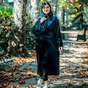 ژست عکس دخترانه / زنانه
