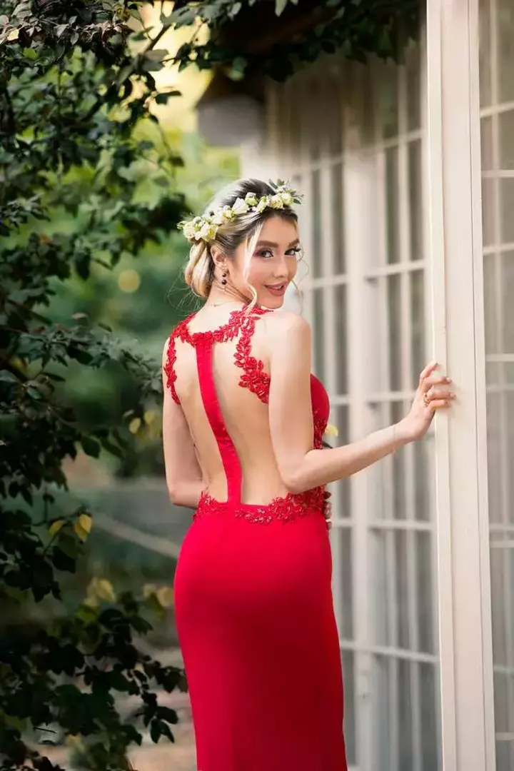 عکاسی عقد و عروسی از آرزو, قربانی