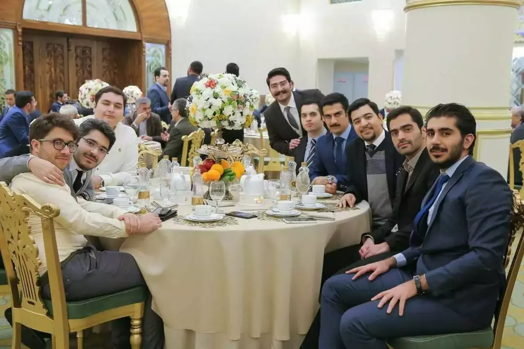 نمونه کار عکاسی تولد - مهمانی - دورهمی توسط مهدوی پور که در تاریخ 1400-10-27 ** دوشنبه  **  ساعت 08:10PM بارگذاری شده است.
