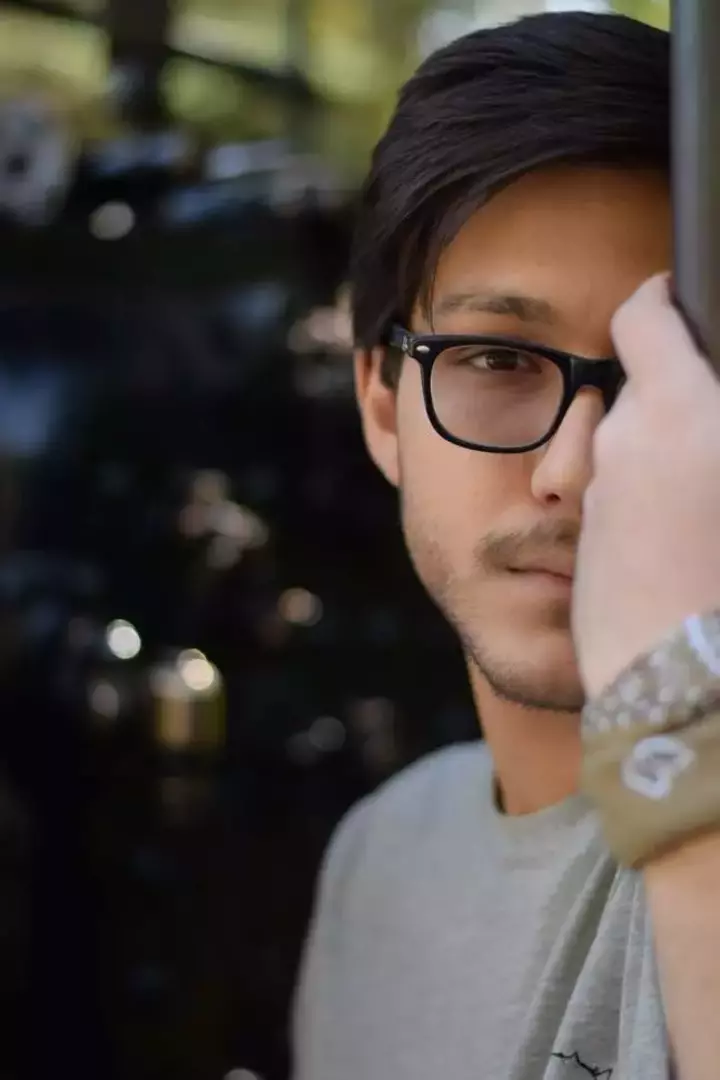 نمونه کار از امیرحسین ازندریان ملایری