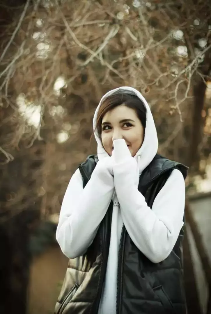 نمونه کار از هلیا مروتی