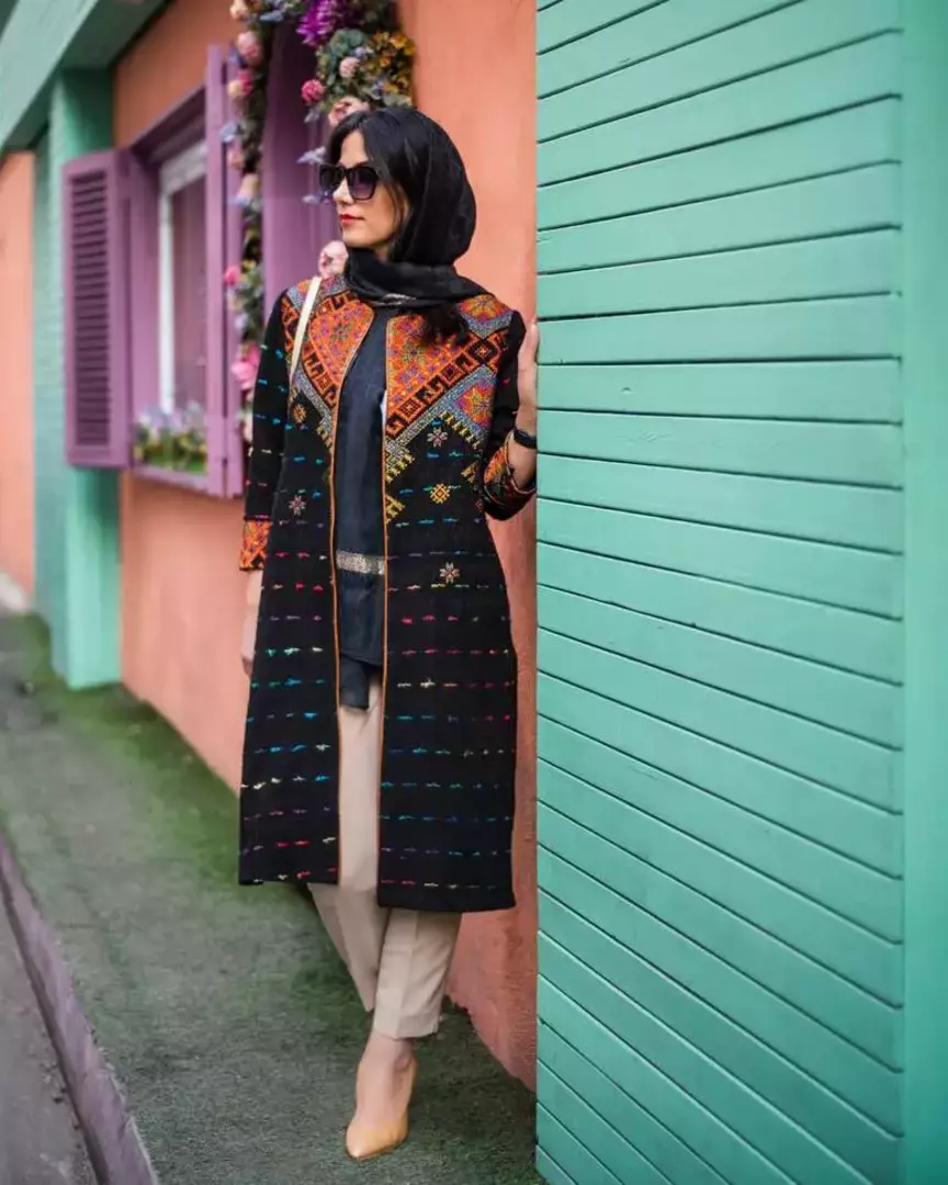 نمونه کار از سارا, فلاحت کار