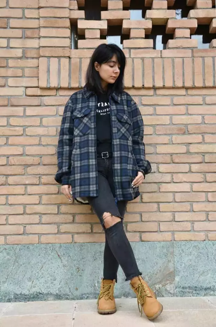 نمونه کار از نیلوفر رمضانی