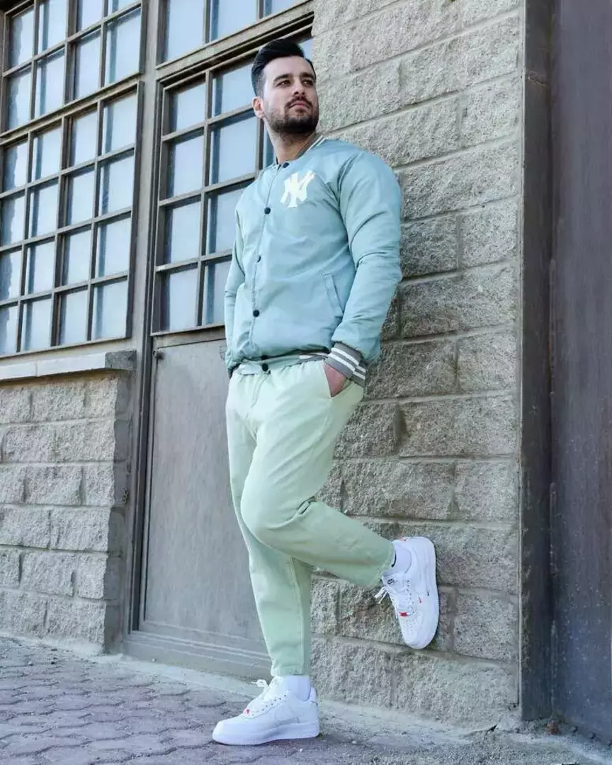 نمونه کار از نیلوفر رمضانی