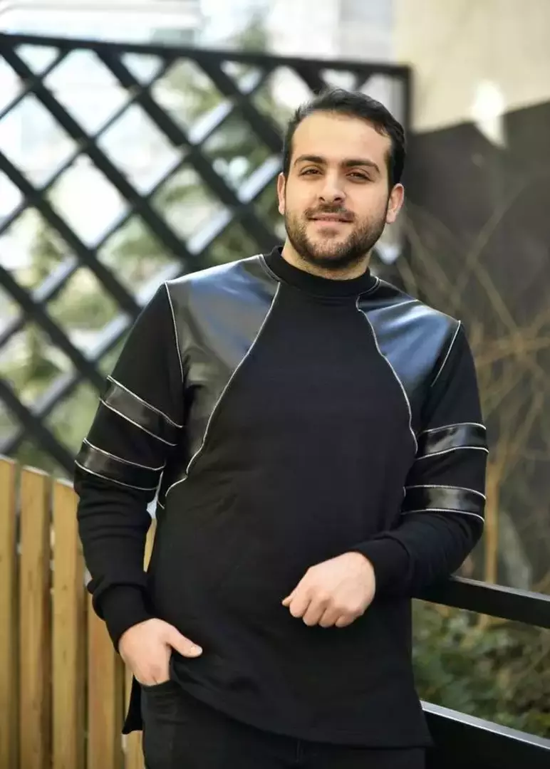 نمونه کار از هادی محمدی