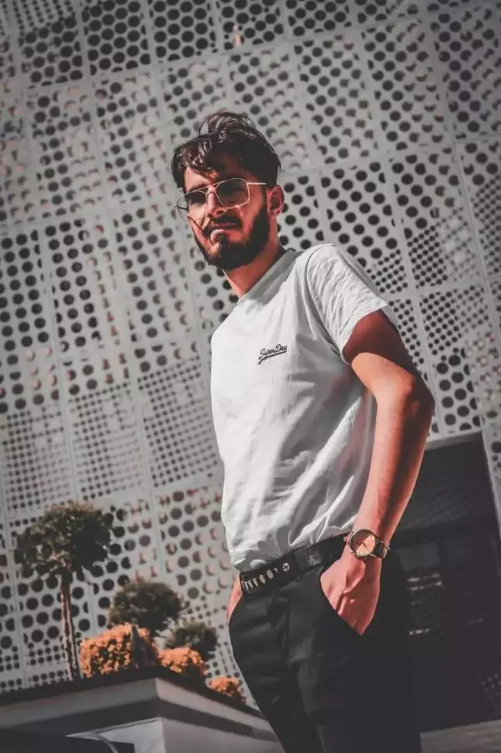 نمونه کار از امیرحسین  فلاح