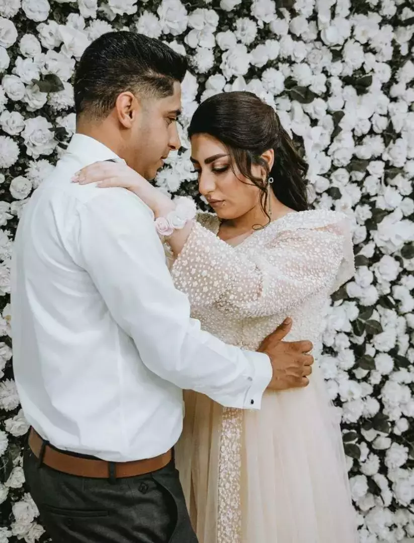عکاسی عقد و عروسی از محدثه, آلبوغبیش