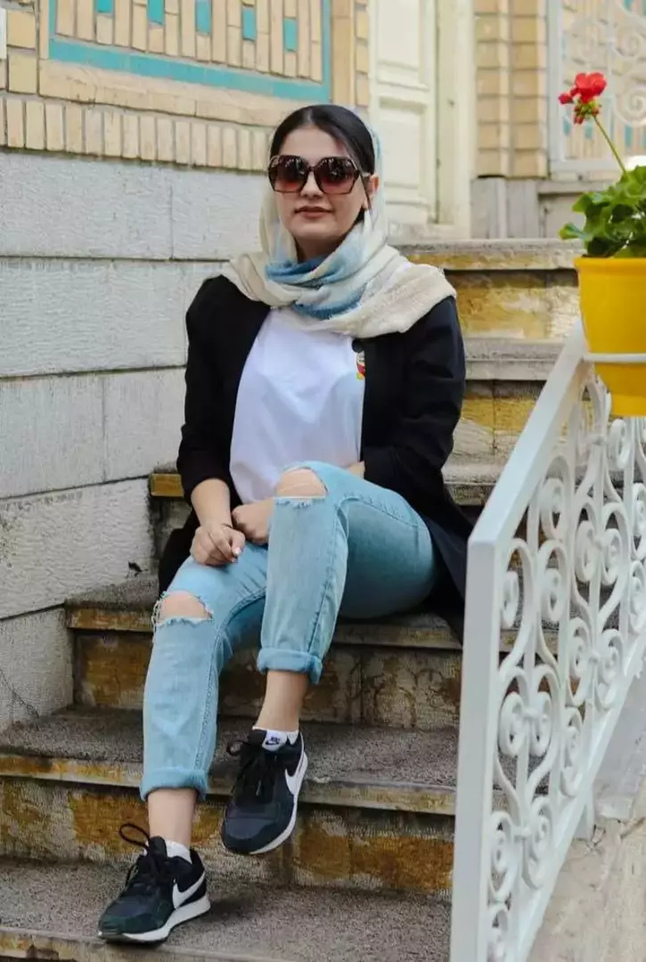 نمونه کار عکاسی چهره - پروفایل توسط قهاری که در تاریخ 1401-02-06 ** سه‌شنبه  **  ساعت 03:49PM بارگذاری شده است.