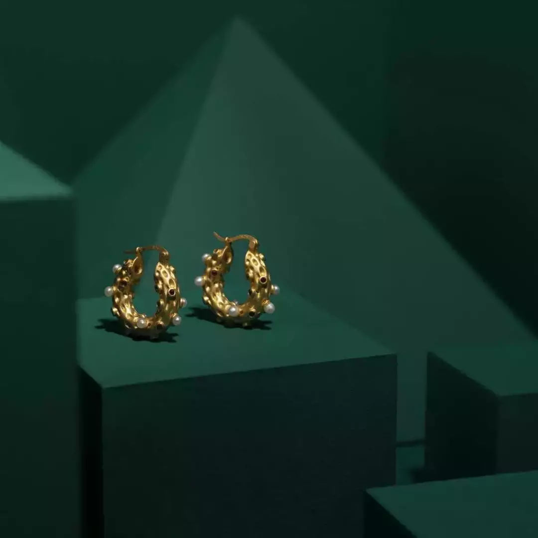 نمونه کار از آرمین هراتی