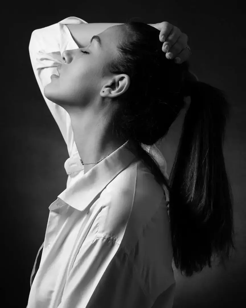 عکاسی چهره - پروفایل از مریم السادات میرمحمد