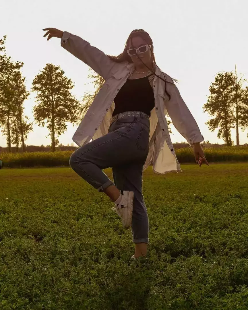 نمونه کار از رومینا احمدیان