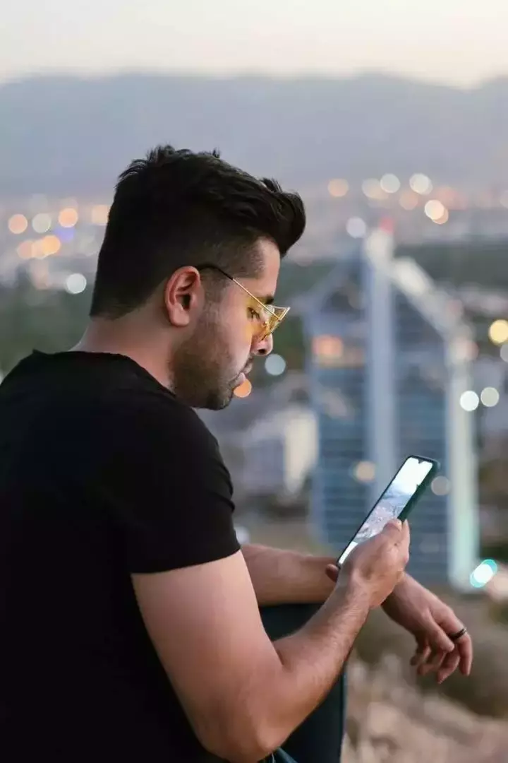 نمونه کار از محمد امیر بلادی