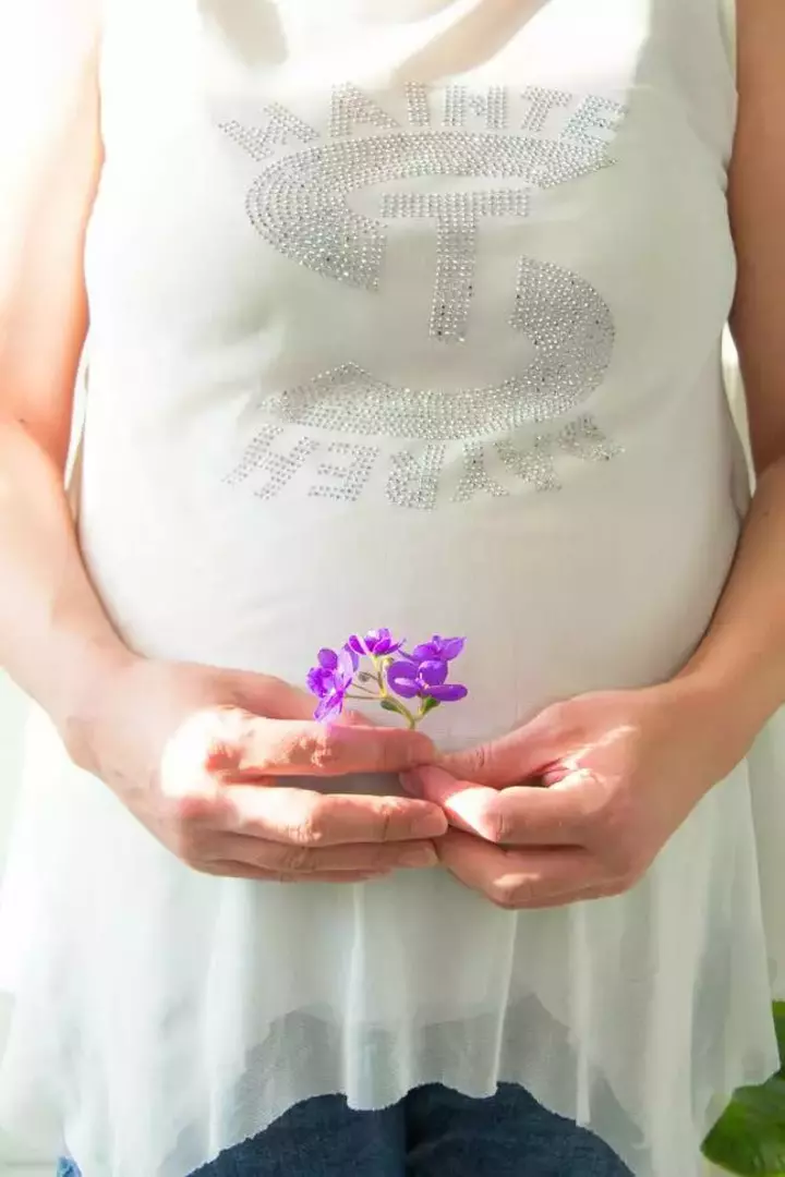 عکاسی بارداری از ملیحه محمدی