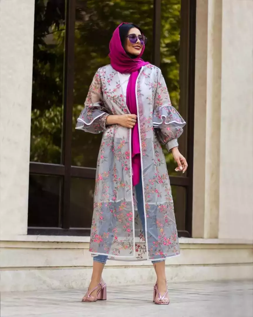 نمونه کار عکاسی مدلینگ ، پوشاک و لباس توسط شفیعی که در تاریخ 1401-03-11 ** چهارشنبه  **  ساعت 11:09AM بارگذاری شده است.