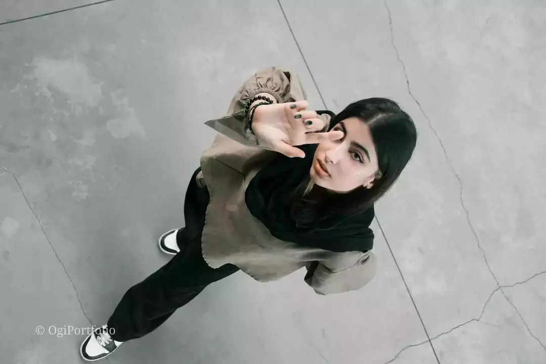 نمونه کار از مطهره اقتدایی